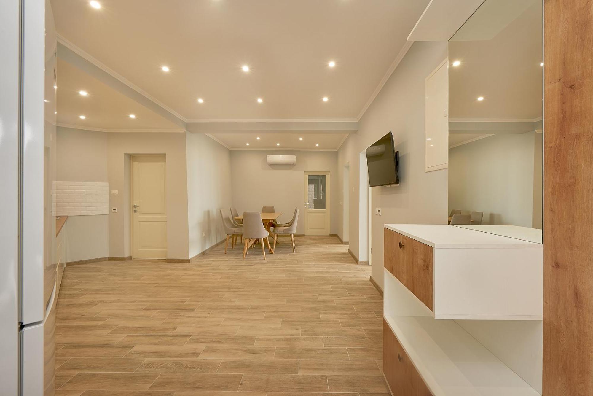Sunbreeze Delux Villa Budva