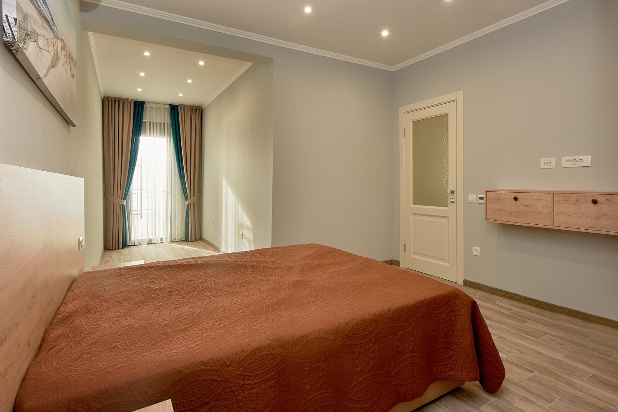 Sunbreeze Delux Villa Budva